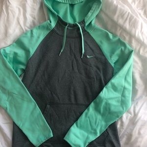 Nike Thermal Hoodie
